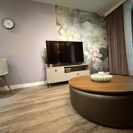 Energy Okrzei Praga Polnoc アパート